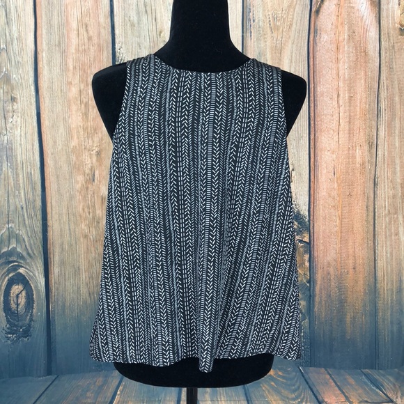 Tribal print top - Picture 5 of 7